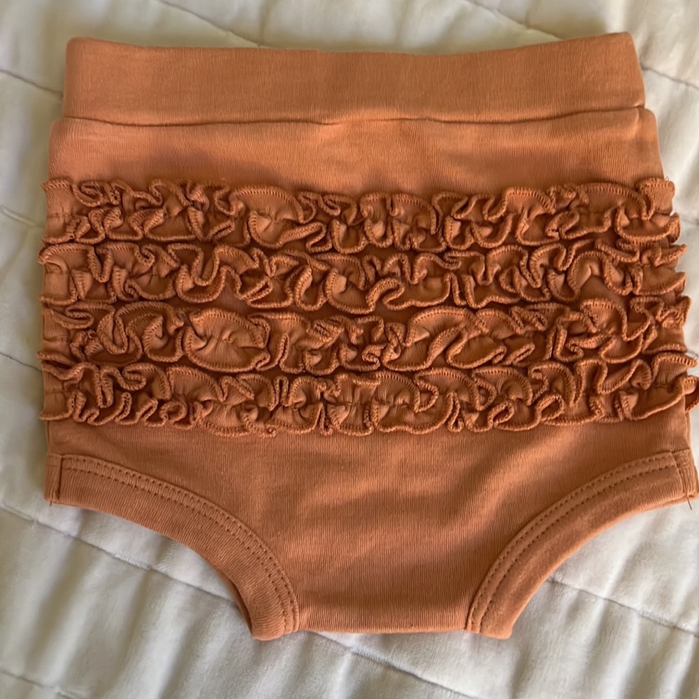 Kate Quinn Retro Bloomer